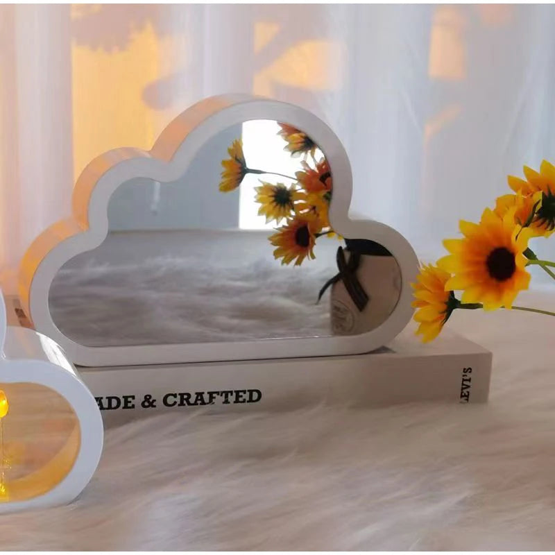 InfiniFlora: Cloud Tulip Infinity Mirror
